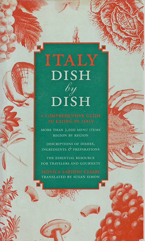 De omslag van het boek Italy Dish by Dish, de Engelse vertaling.