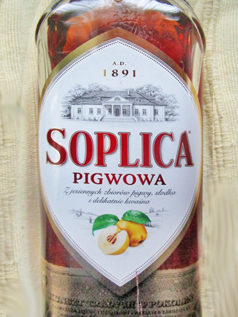 Soplica pigwowa, Poolse brandy van kweepeer.